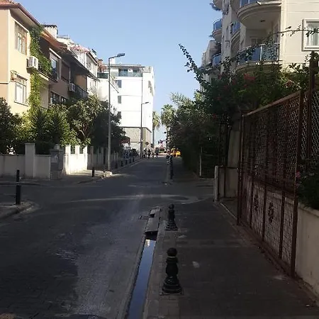 Suna Sahil Evi Appartement Marmaris